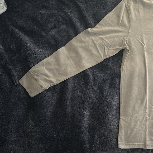 Never used grey goodfellow & co shirt - Picture 2 of 4